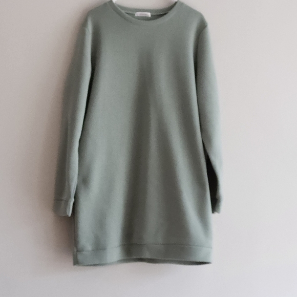 MISELON Sage Green Long Sleeve oversized sweatshirt dress - Picture 1 of 4